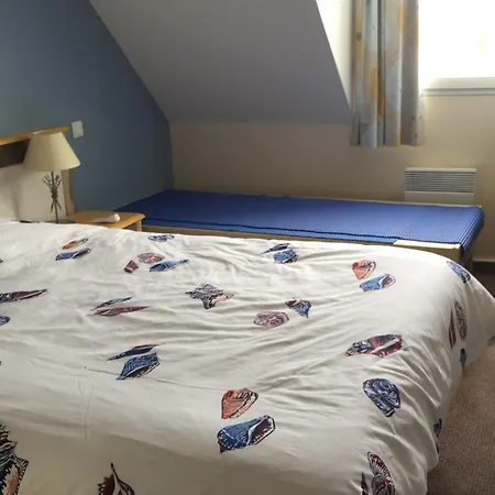Maison De De 56 M2 Dans Avec Piscine Chauffee Proche Plages Locmaria